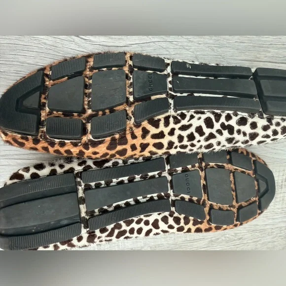 Gucci Brown Leopard Print ponyhair Flats with Gold horsebit - Picture 4 of 7